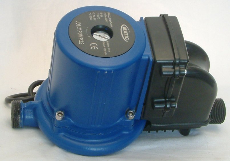 Electropompa booster Jolly Pump 12, cu functionare automatic Start/Stop. Jolly Pump este o electropompa automata foarte silentioasa, proiectata pentru a creste presiunea/debitul apei in instalatie.